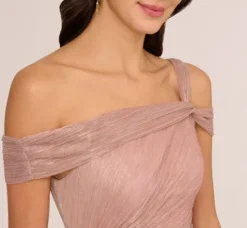 Adrianna Papell Wedding Guest Dresses|Formal Dresses*Crinkle Metallic Gown With Asymmetrical Neckline In Petal Gold