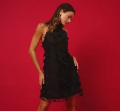 Adrianna Papell Wedding Guest Dresses*3D Floral Embroidered Trapeze Dress With Open Bow Back In